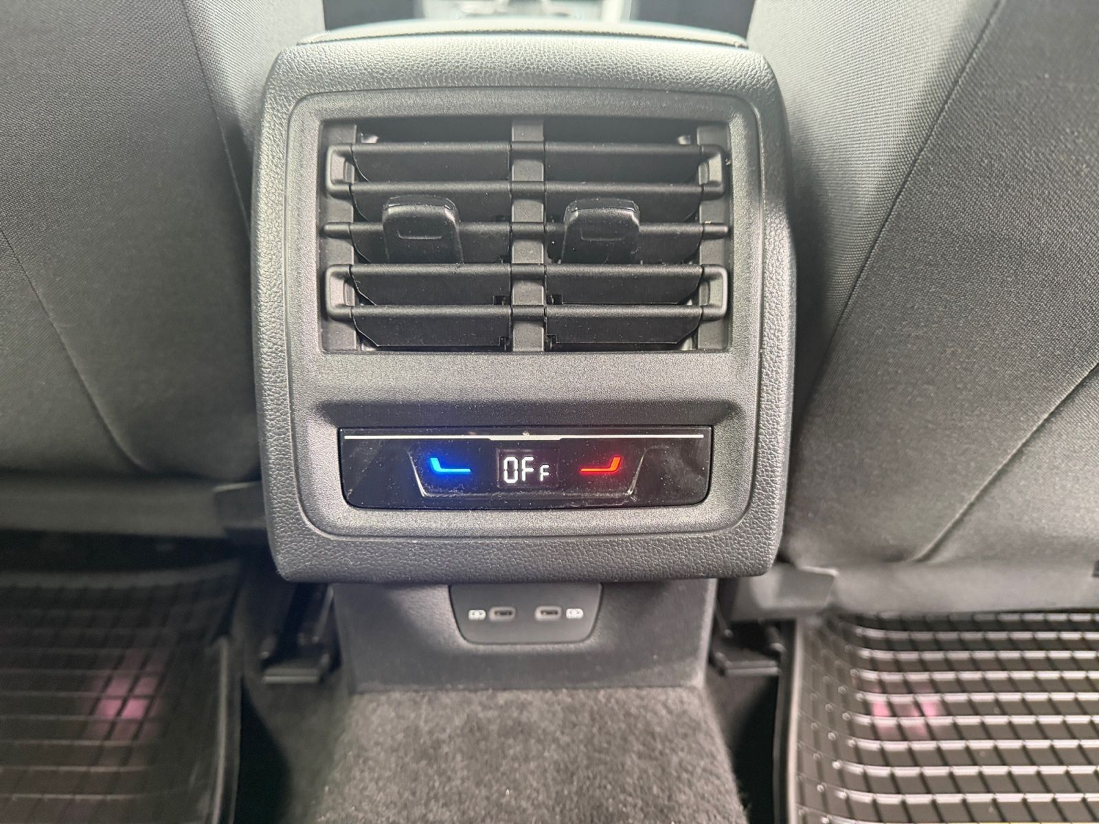 Volkswagen Golf - Bild 17