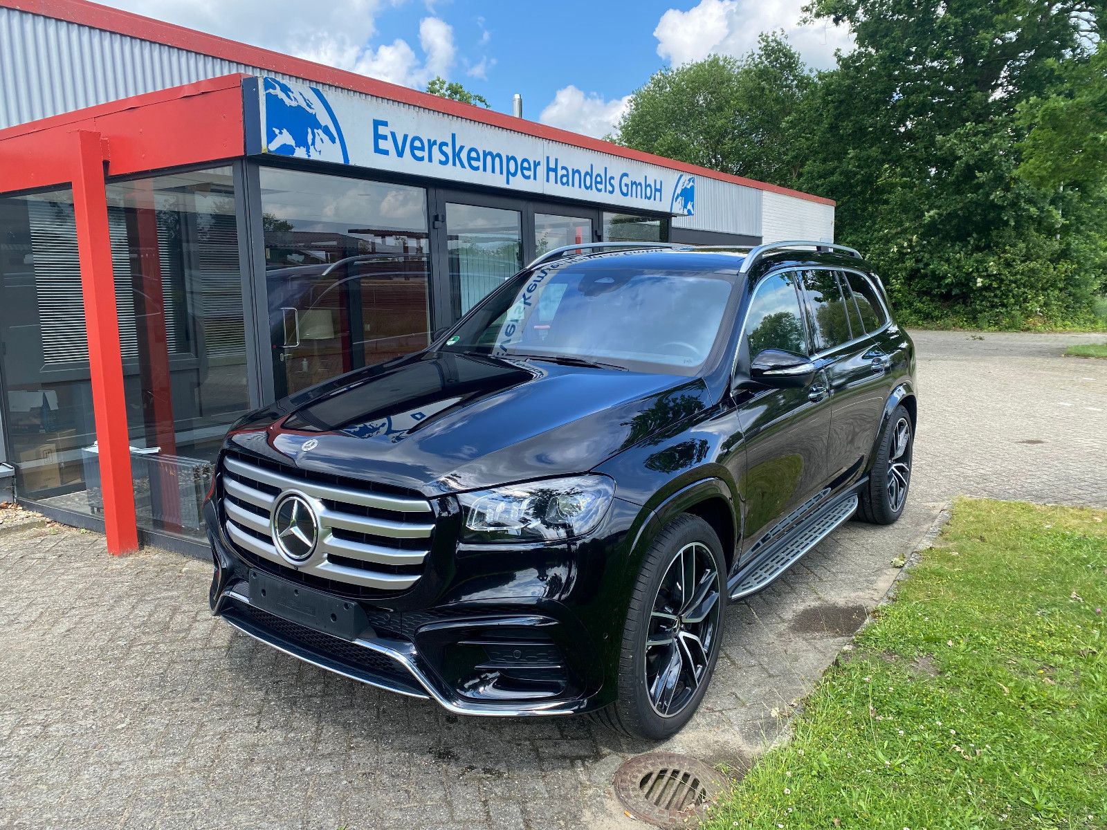 MERCEDES-BENZ GLS580 4M AMG Ultimate  3D Sound  Fond TV  23Zol