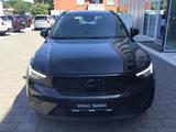Volvo XC40 B3 (Benzin) Plus Black Edition Navi Cam - Volvo XC40 in Lübeck