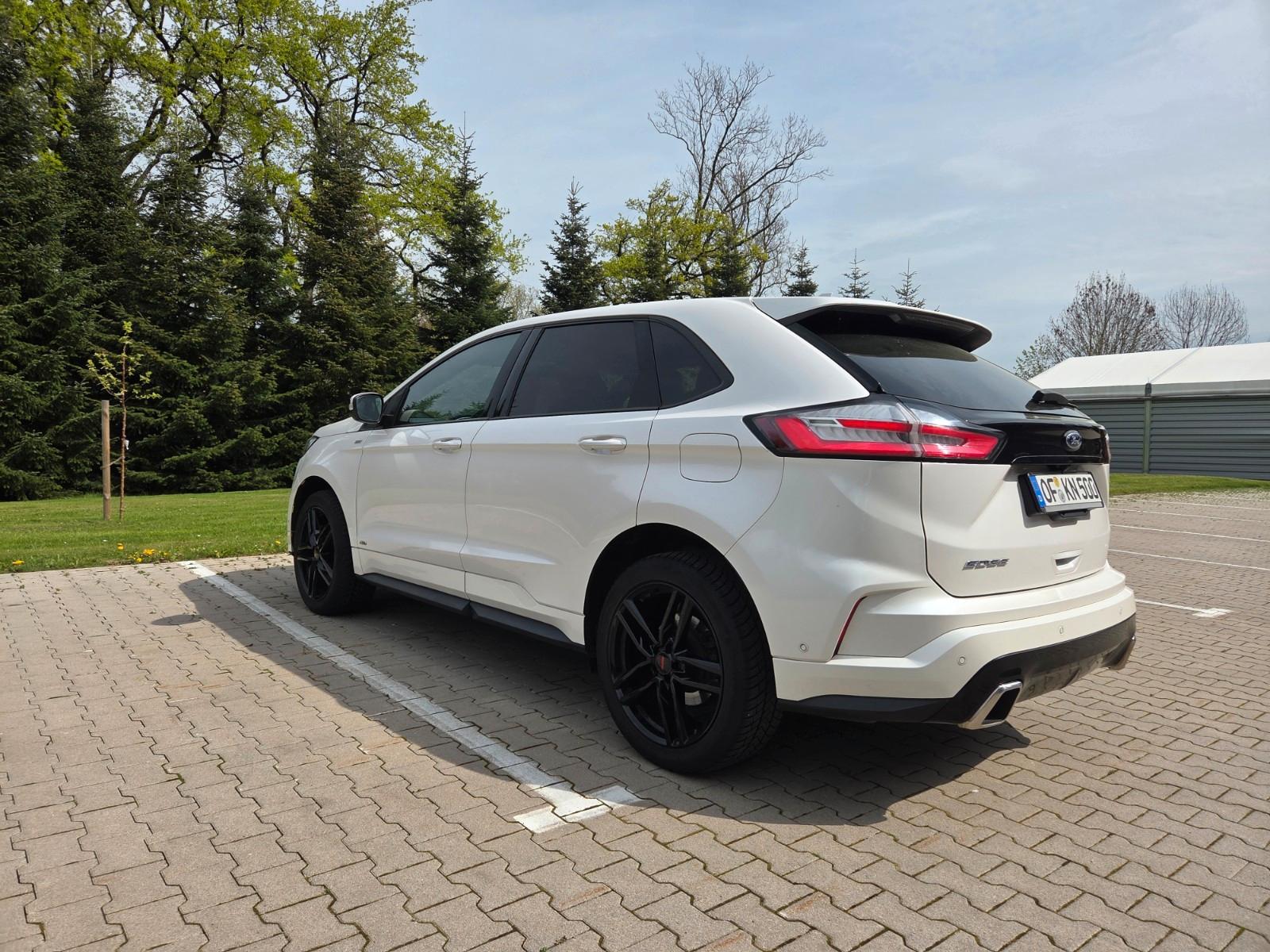 Ford Edge 2,0 l EcoBlue Bi-Turbo 4x4 ST-LINE Auto...
