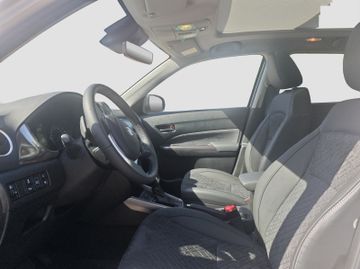 Fotografie des Suzuki Vitara 1.5 Comfort+ AGS Panoramadach*ALU*Kamera