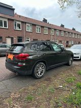 BMW X3 xDrive20i AT -mit Dachreling/Panorama/Head-up - BMW X3: Braun