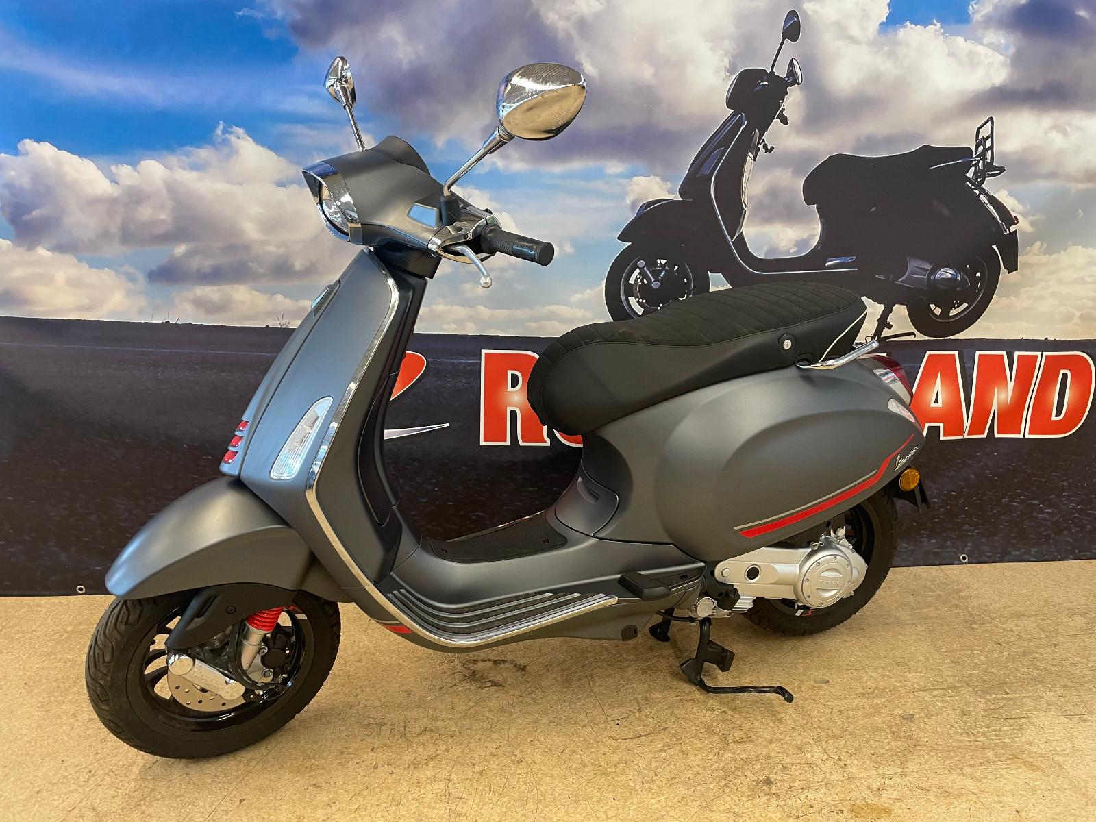 Vespa Sprint 50 S  45 km/h  nur 44 km  4 - Takt i.E