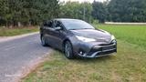 Toyota avensis  1.8 Touring Sport - Toyota Avensis mit Benzin-Antrieb: Kombi, Automatik, 1.8