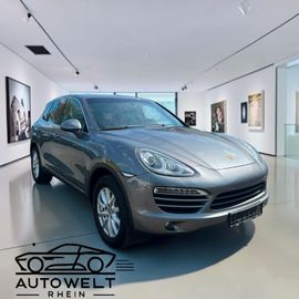 Porsche Cayenne - 1