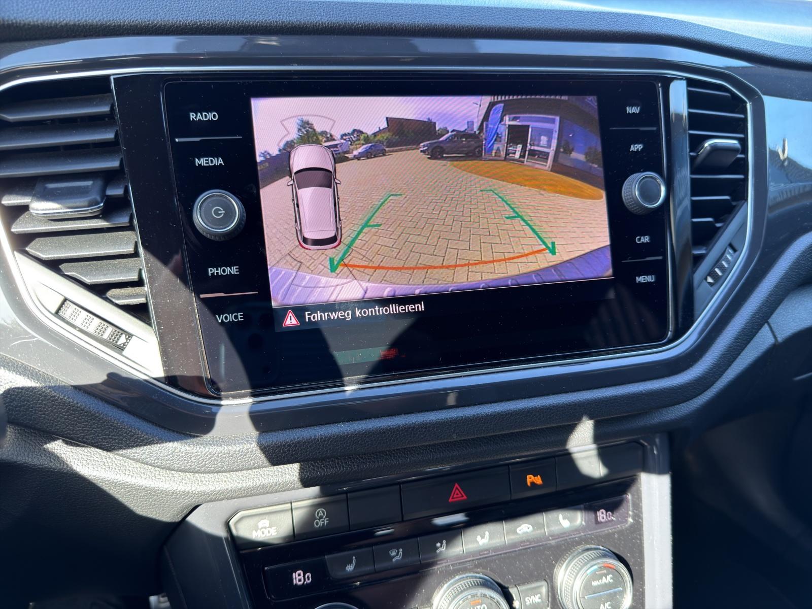 Volkswagen T-Roc 1.5 TSI Sport R-Line Interieur  Navi LED K