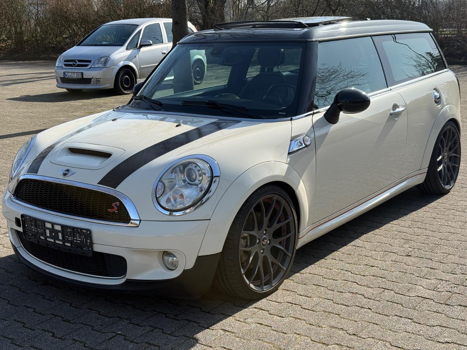 MINI COOPER S Clubman*18-ZOLL*PANO*LEDER*AUTM*