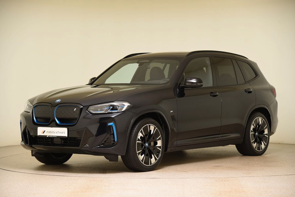 Image of BMW iX3