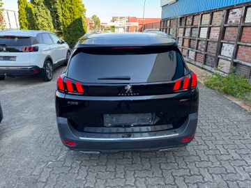 Peugeot 5008 - 4