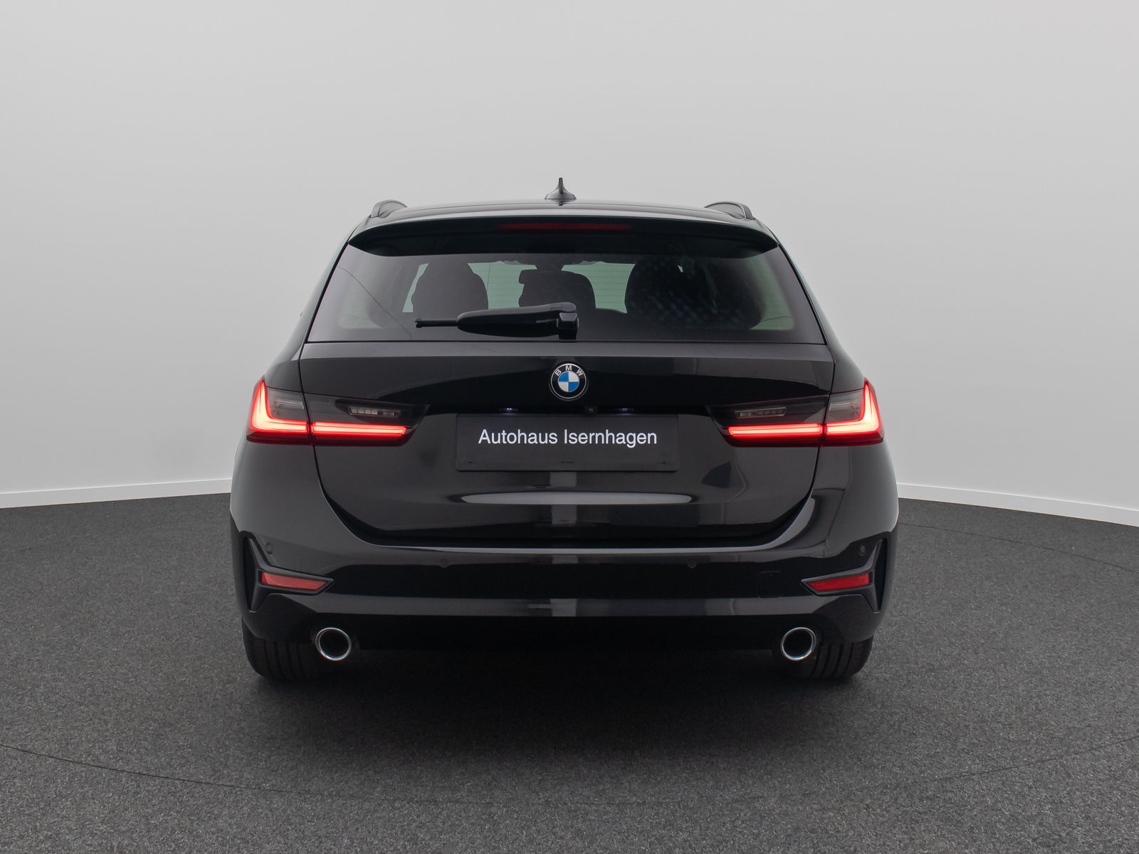 Fahrzeugabbildung BMW 320d HUD 360°DAB Leder Sport HiFi GeschwindigReg
