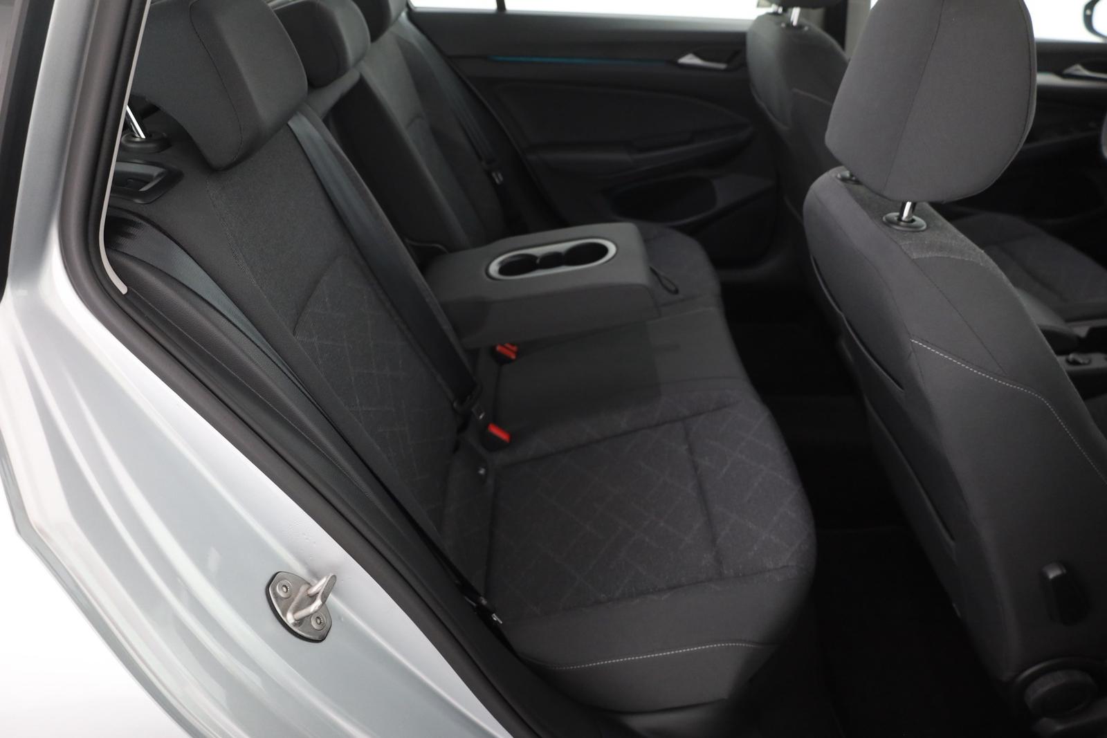 Volkswagen Golf VIII Variant 1.0 TSI Life LED Navi Kamera, миниатюра 24