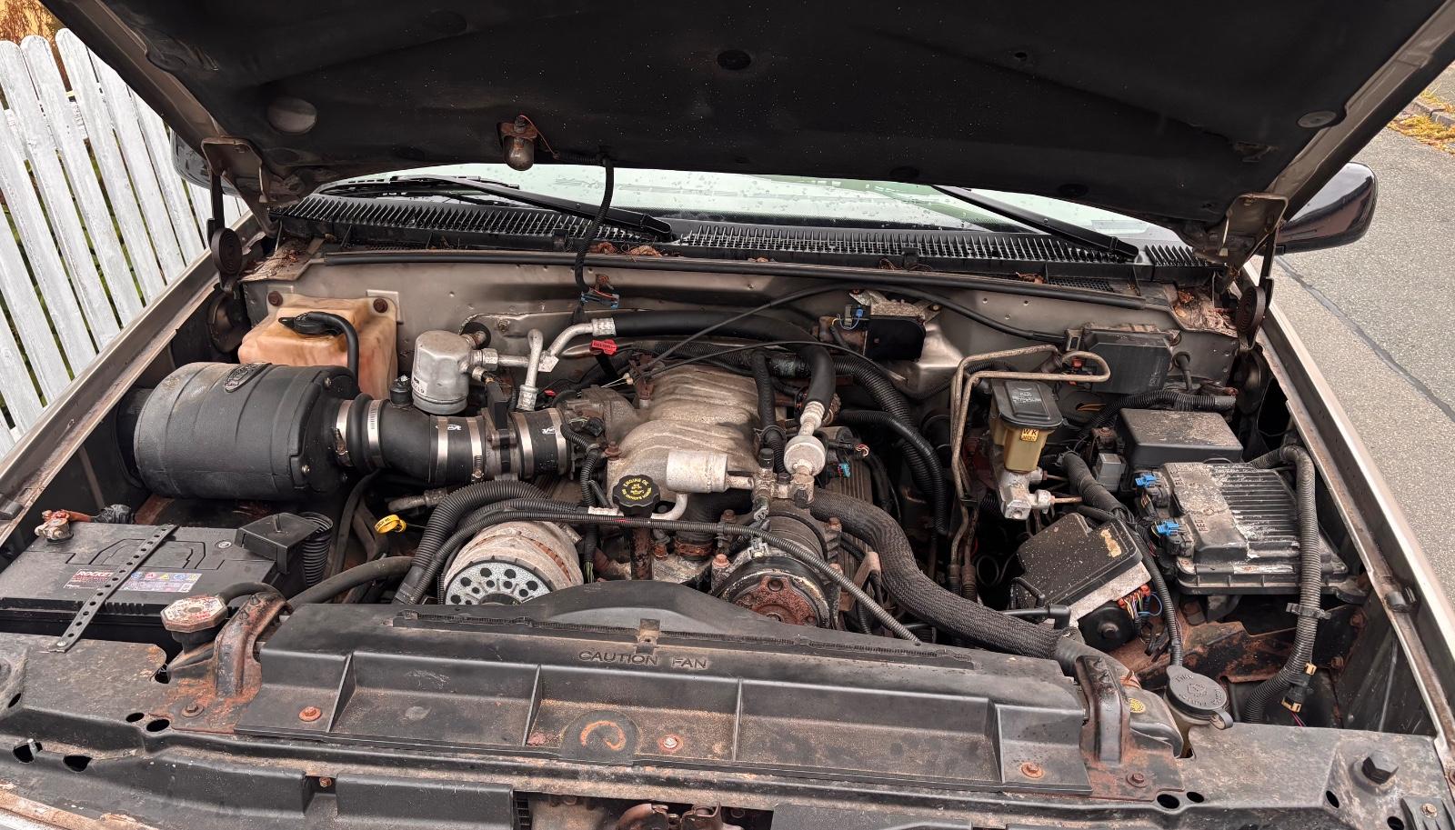 Chevrolet Suburban v8 7.4 Liter Big Block