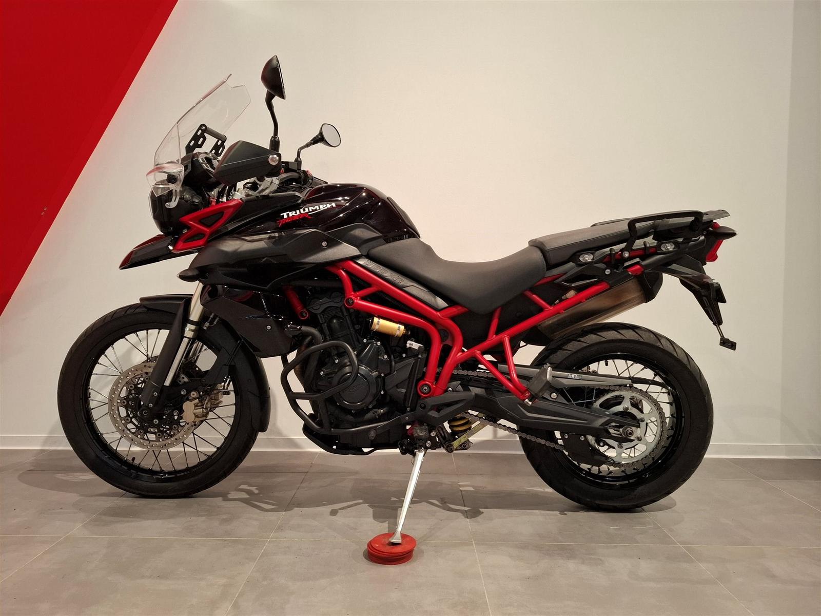 Triumph Tiger 800 XC 40mm tiefer, Service Neu