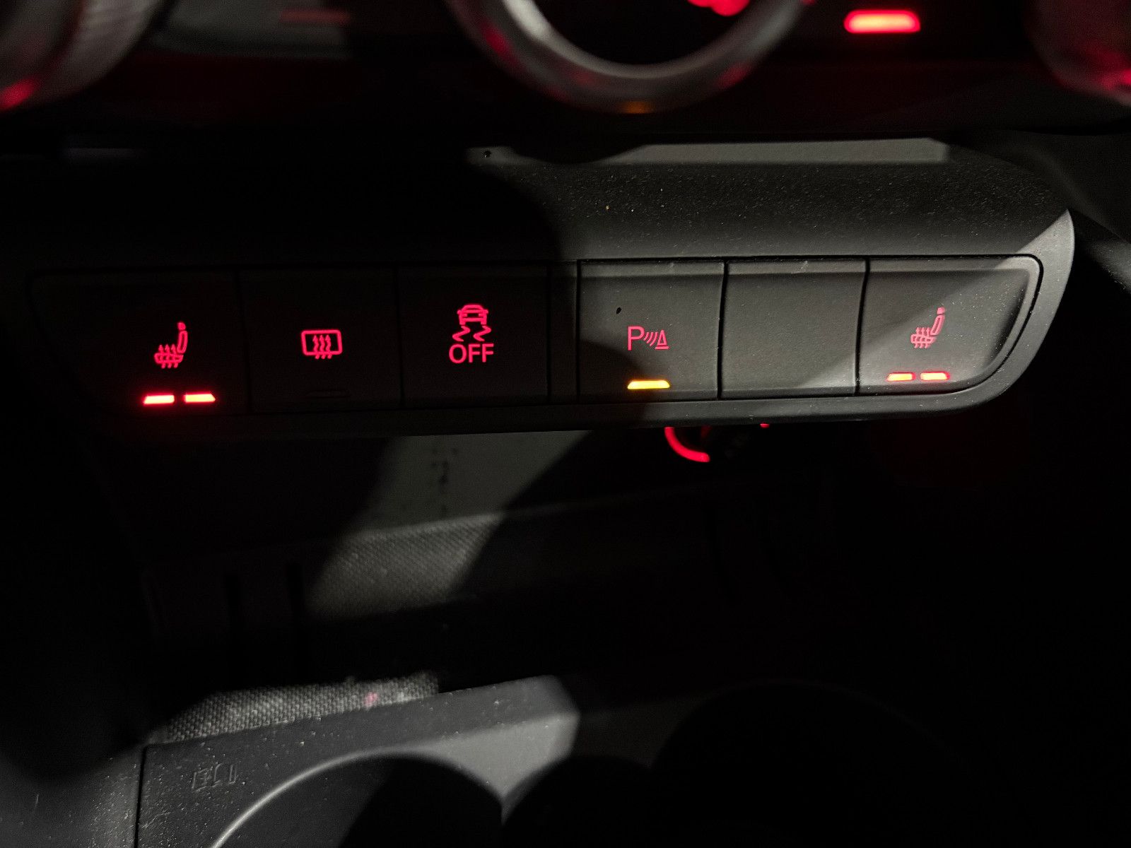 Fahrzeugabbildung Audi A1 Sportback design/S-TRONIC/PDC/NAVI/SHZ/KLIMA