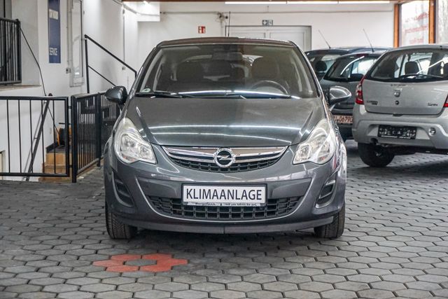 Opel Corsa 1.2 Klima Allwetterreifen Tüv 12/2026