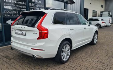 Volvo XC90 - 8