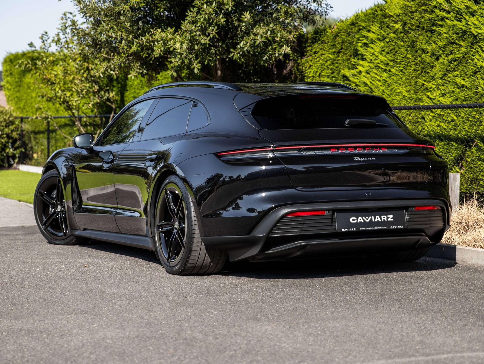 Porsche Taycan ST FACELIFT BATT+/AIR/21 /HDMATRIX/PANO/3 imagem 2