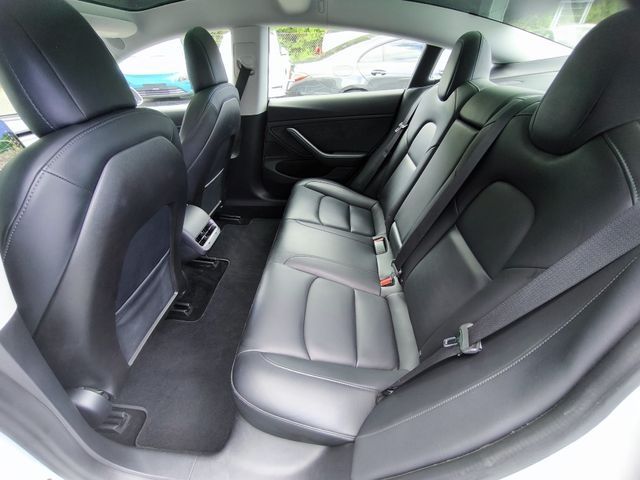 Fahrzeugabbildung Tesla Model 3 LR Dual AWD PANO+STDHZ+LED+KAM+NAVI+AHK+