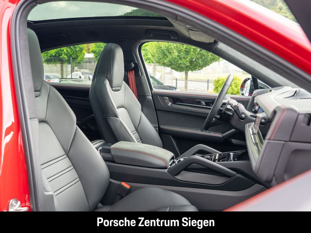 Porsche Cayenne GTS Coupe
