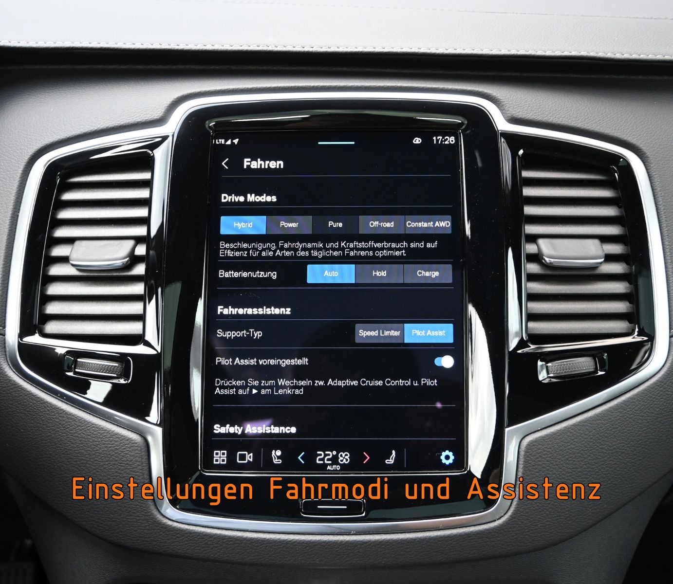 Fahrzeugabbildung Volvo XC90 T8 AWD Recharge Ultimate Dark °AHK°WOOL°