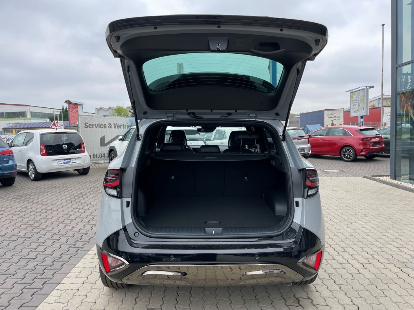 Fahrzeugabbildung Kia Sportage Nightline Mild-Hybrid LED Kamera SHZ