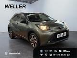 Toyota Aygo S-CVT Pulse *ACC*CAM*SHZ*CarPlay*Bi-Tone*DA - mit Benzin-Antrieb: Grün, Kleinwagen