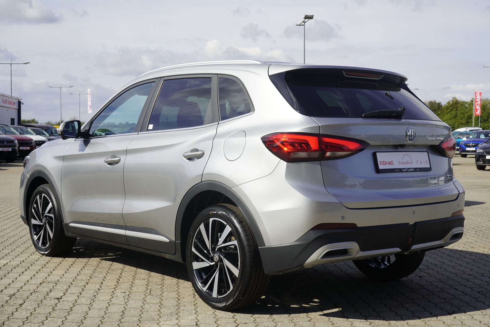 MG ZS
