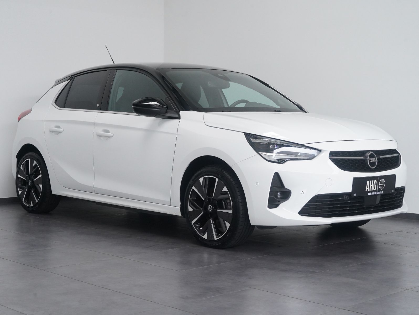 Fahrzeugabbildung Opel Corsa F e Ultimate CARPLAY/INTELLILUX/SOH
