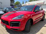 Porsche Cayenne Coupe GTS 4.0 V8*HUD*PANO*CARBON*360°22" - Porsche: Coupe, 3.2