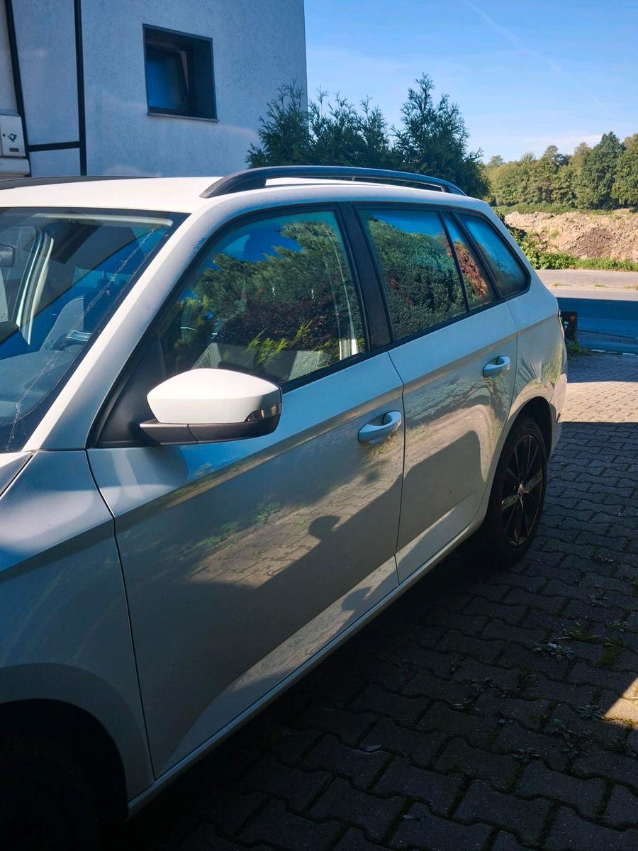 Skoda Fabia 2015 — interior
