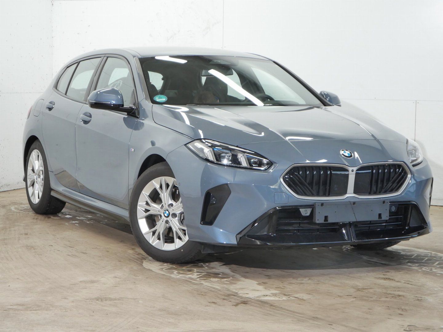 BMW 118 - Bild 2