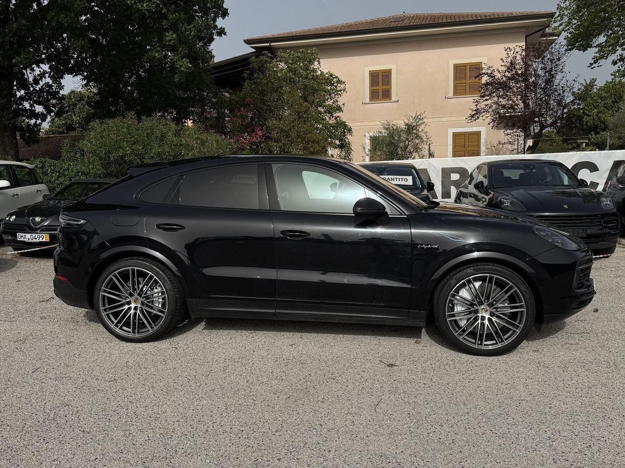 Other PORSCHE CAYENNE COUPE GTS SPORT CHRONO E-HYBRID imagem 3