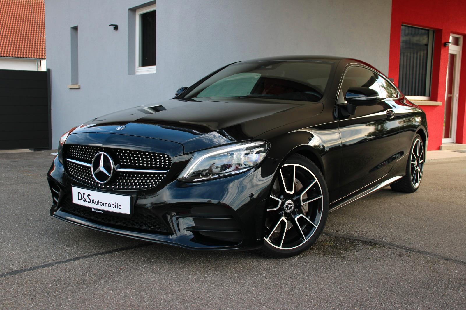Mercedes-Benz C 300 Coupe *AMG-Line*Multibeam*DC*Carbon*SHz/SB