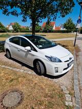 Toyota Prius 1.8-l-VVT-i - - Toyota Prius mit Benzin-Antrieb