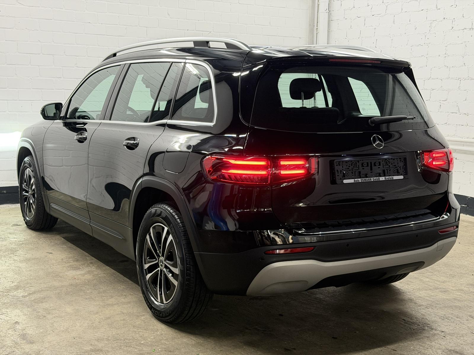 Mercedes-Benz GLB d 8G-DCT Entry / Distronic + / Winterpkt, миниатюра 5
