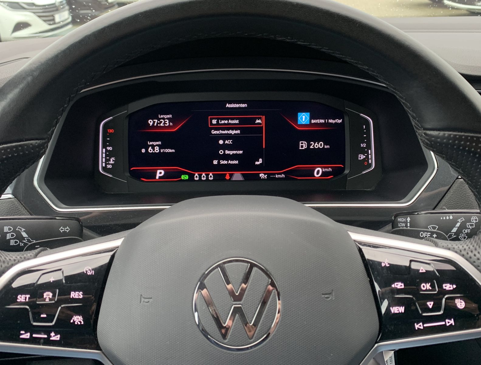 Fahrzeugabbildung Volkswagen Tiguan Allspace 2.0 TDI*R-Line*4Motion*AHK*Leder