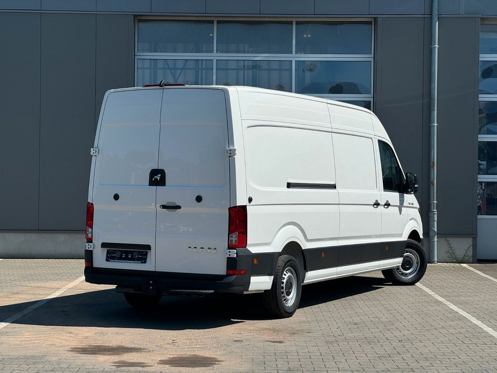 Fahrzeugabbildung MAN TGE 3.180 L4H3 Kastenwagen Automatik Klima Ahk