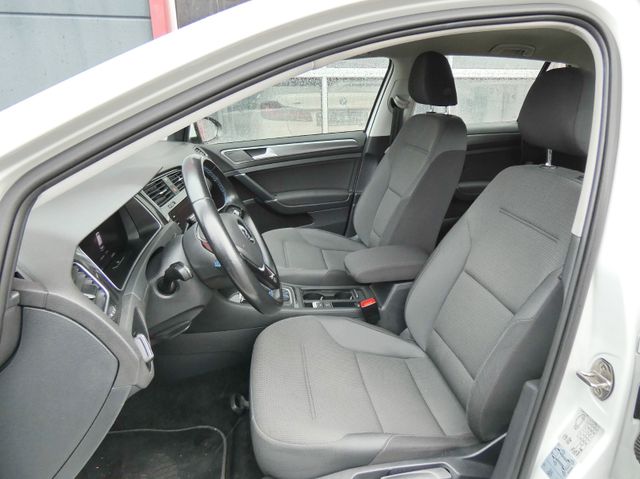 VW Golf VII Lim. e-Golf