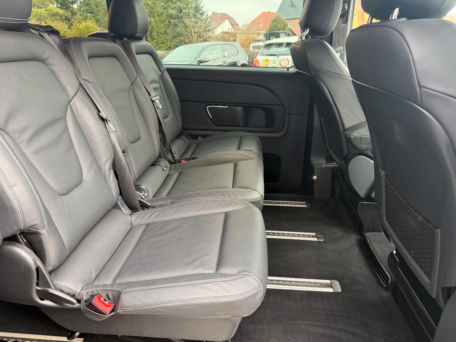Mercedes-Benz V250 4Mat.LEDER/AHK/MBux/AMG LM/Standh/LED/Sound