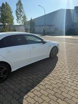 Mercedes-Benz A 250 e AMG MBUX+ Selbstlenkend Night JSGarantie - Mercedes-Benz Sel AMG