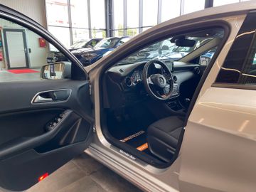 Mercedes-Benz A 180 CDI  d BlueEfficiency *NAVI*SZHZ*KLIMA*