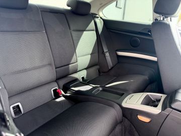 BMW 318 - 12