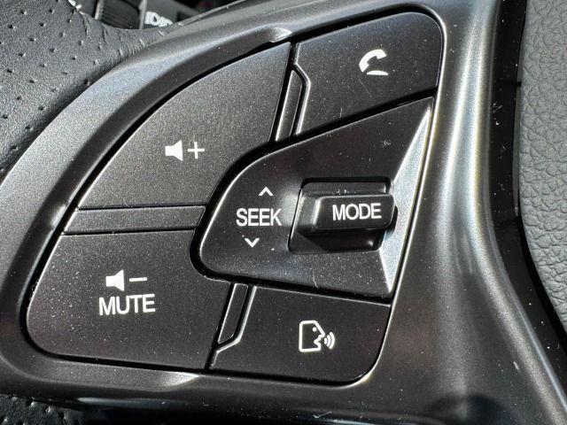 Fahrzeugabbildung KGM Tivoli Nomad Automatic*Klima*Navi*MJ25