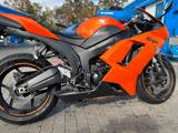 Kawasaki ZX-6R  - KAWASAKI 2007 ZX6R