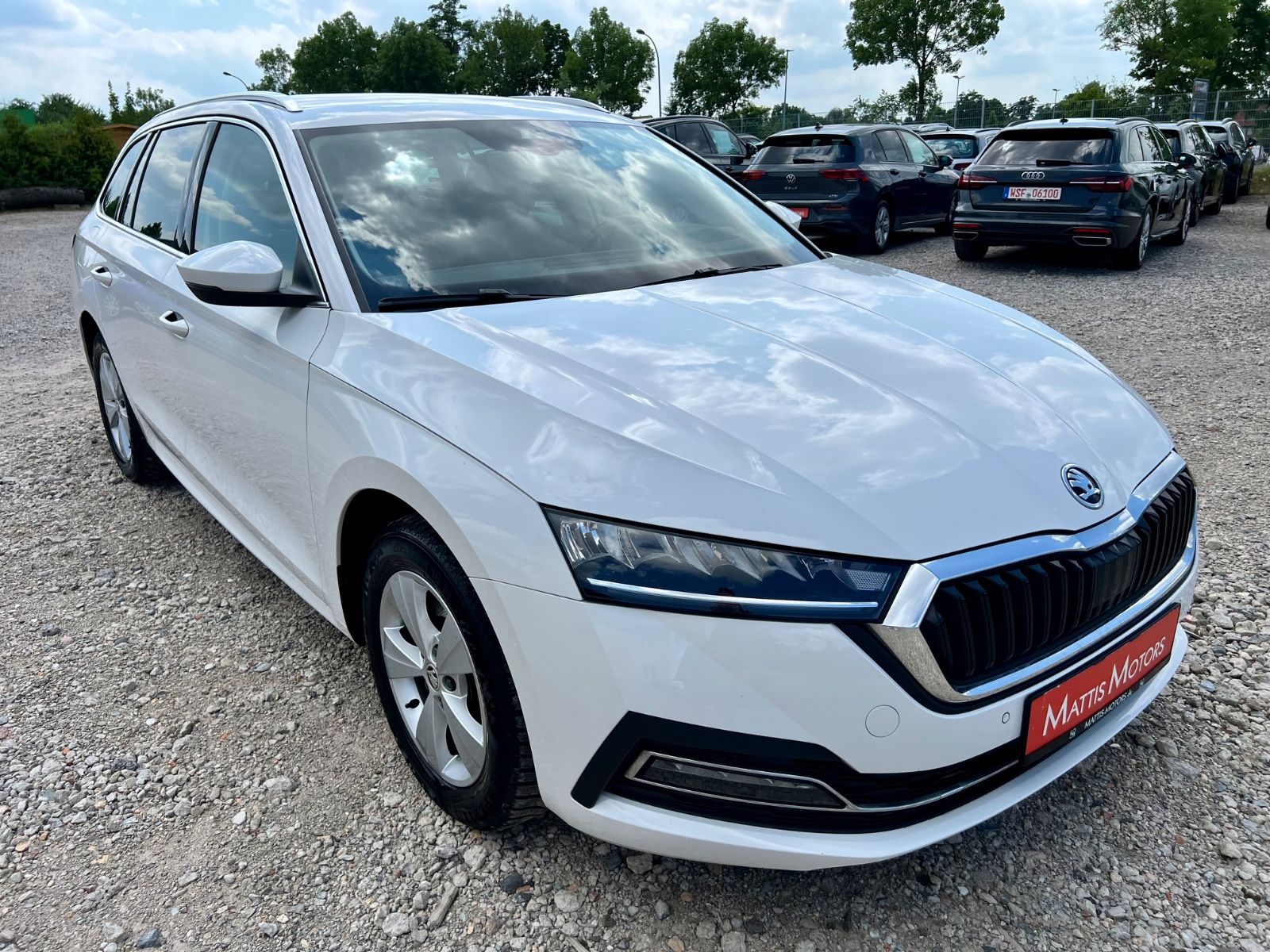 SKODA Octavia Ambition AAC AHK SHZ NAVI