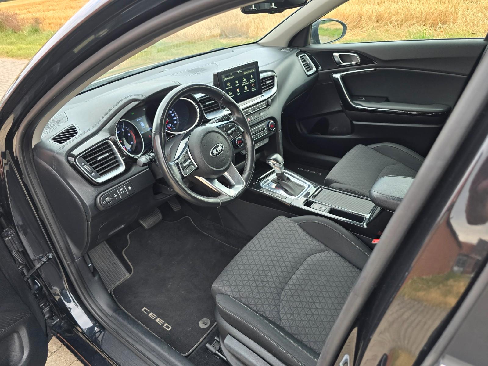 Kia Ceed Vision Automatik LED Alu Kamera Navi