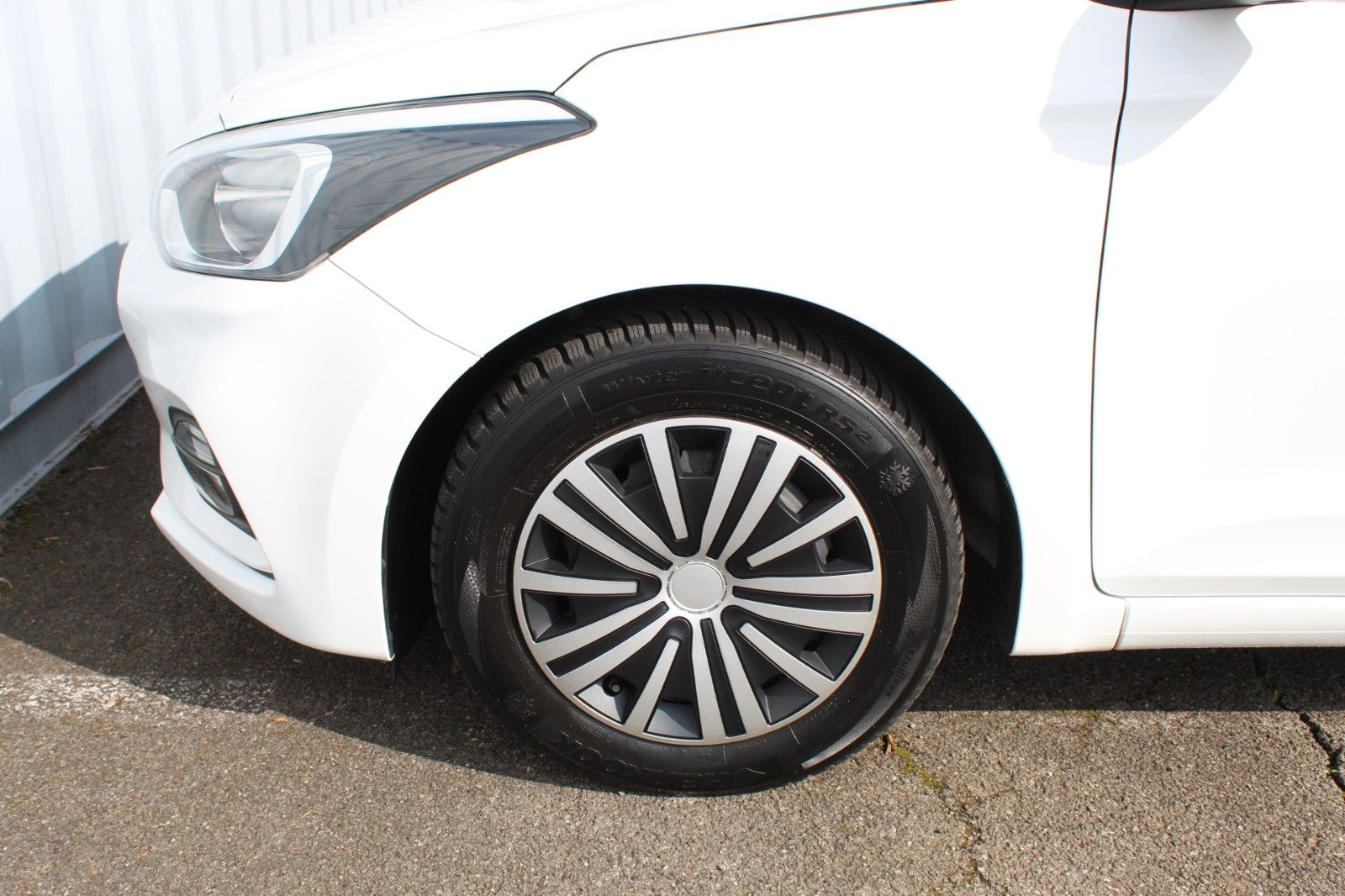 Fahrzeugabbildung Hyundai i20 Trend  Navi*Sitzh.*Kamera