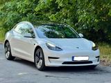Tesla Model 3  RWD AHK Wärmepumpe Ryzen