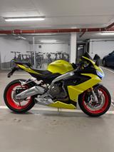 Aprilia RS 660 - APRILIA SPORTTOURER
