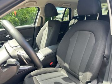 BMW 318i Touring DAB LED RFK Tempomat Parkassistent